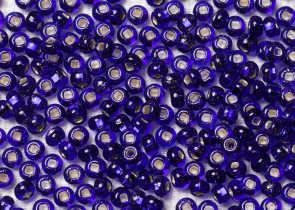 Бисер Чехия круглый 06/0 50 г 37100h прозрачный темно-синий с серебряным прокрасом квадратное отверстие