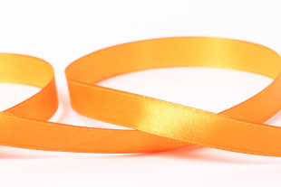 Лента атласная 12 мм ( 1/2 ") "Gamma" №137 оранжевый 33 метра