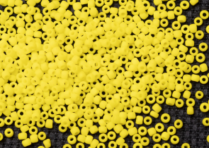 Бисер Япония круглый 11/0 10 г 0042F одуванчик, матовый непрозрачный