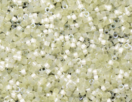 Бисер Япония MIYUKI Delica цилиндрический 11/0 5г DB-1815 окрашенный шелковый атлас цвета бледно-лаймового цвета